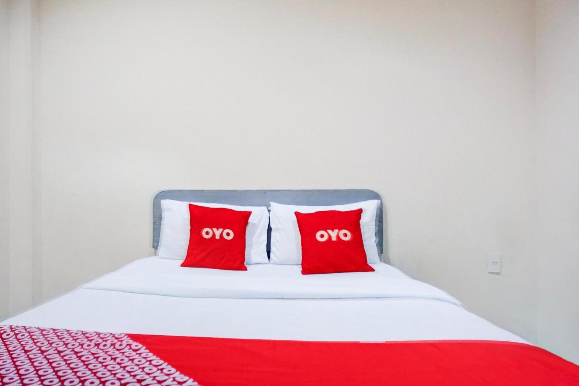 Hotel O Medan City Near Lapangan Benteng Formerly Ralica Residence מראה חיצוני תמונה