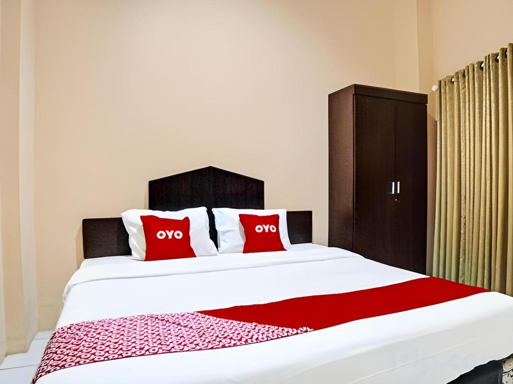 Hotel O Medan City Near Lapangan Benteng Formerly Ralica Residence מראה חיצוני תמונה