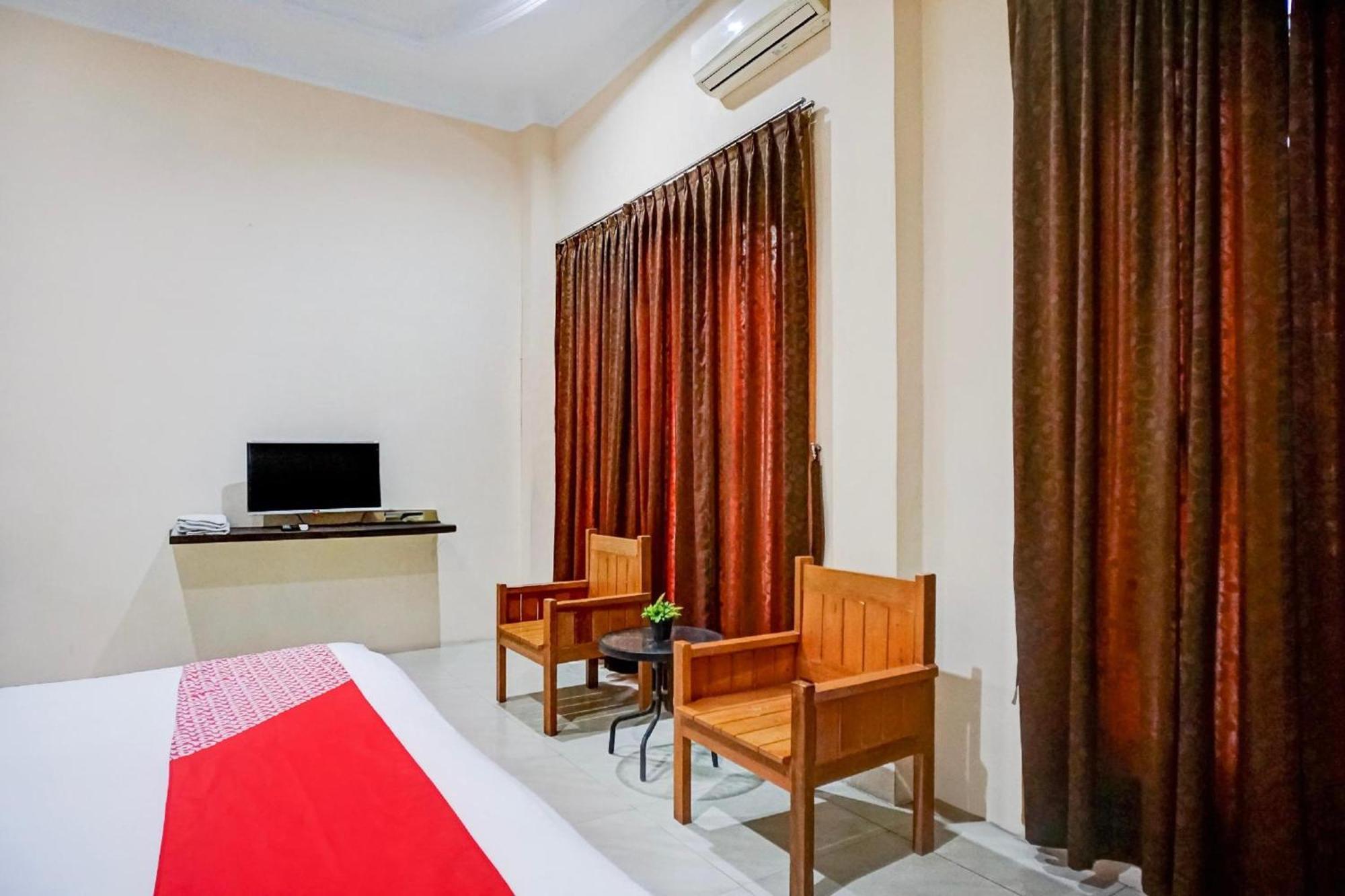 Hotel O Medan City Near Lapangan Benteng Formerly Ralica Residence מראה חיצוני תמונה