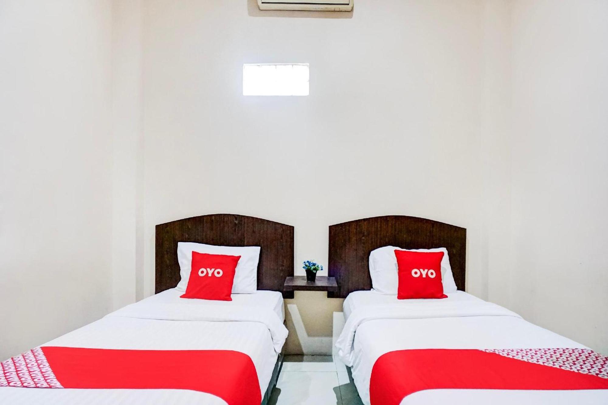 Hotel O Medan City Near Lapangan Benteng Formerly Ralica Residence מראה חיצוני תמונה